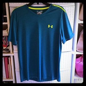 Under Armour Loose Athletic heatgear t-shirt